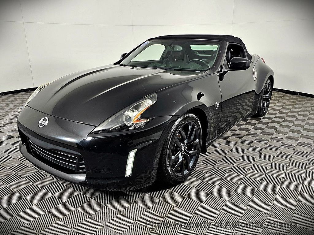 2018 NISSAN 370Z Coupe Touring Automatic - 21813699 - 36