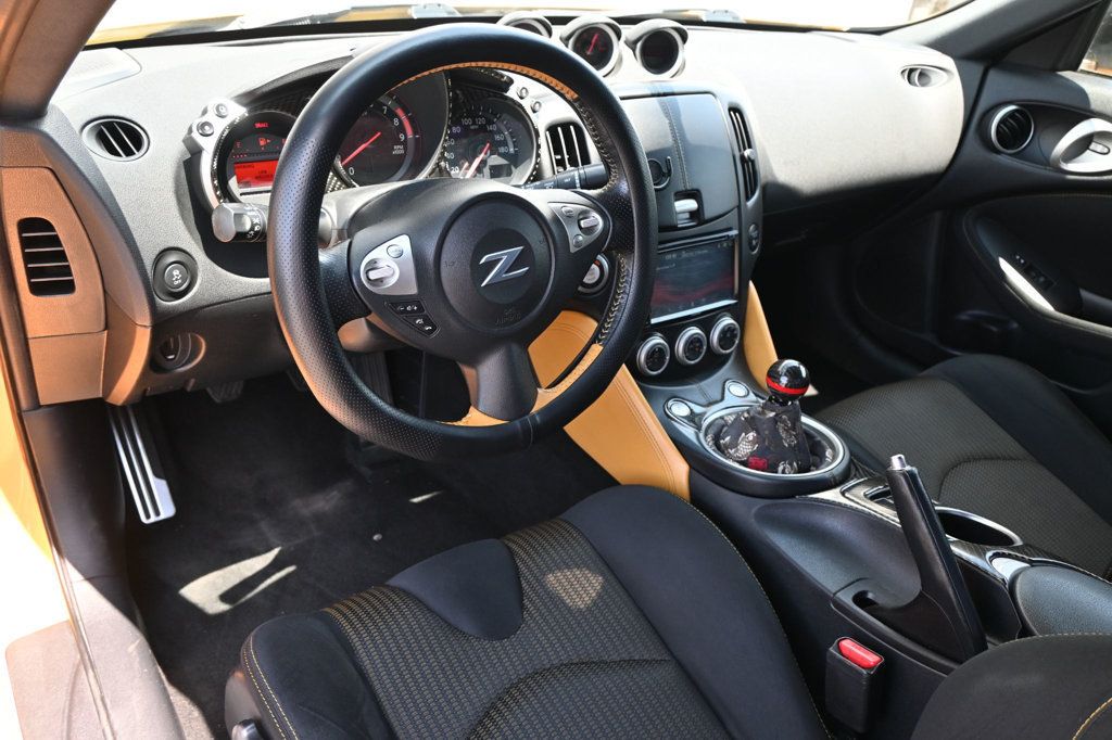 2018 Nissan 370Z photo 4