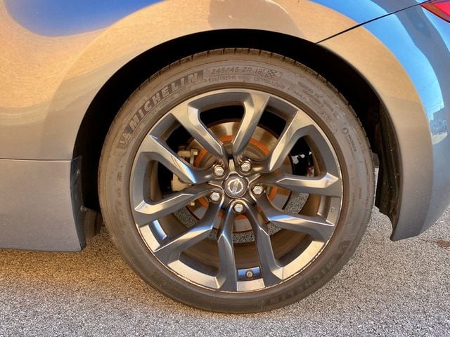2018 Nissan 370Z Roadster Automatic - 23001798 - 17