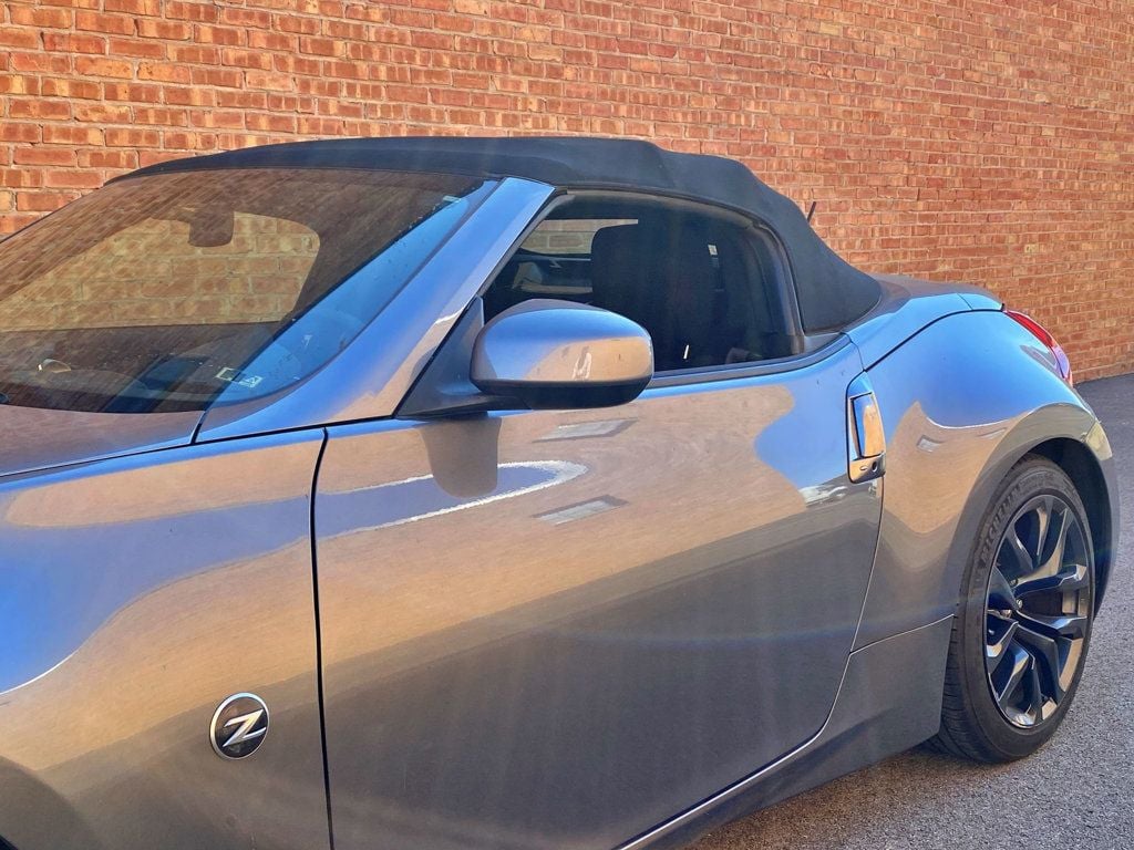 2018 Nissan 370Z Roadster Automatic - 23001798 - 1