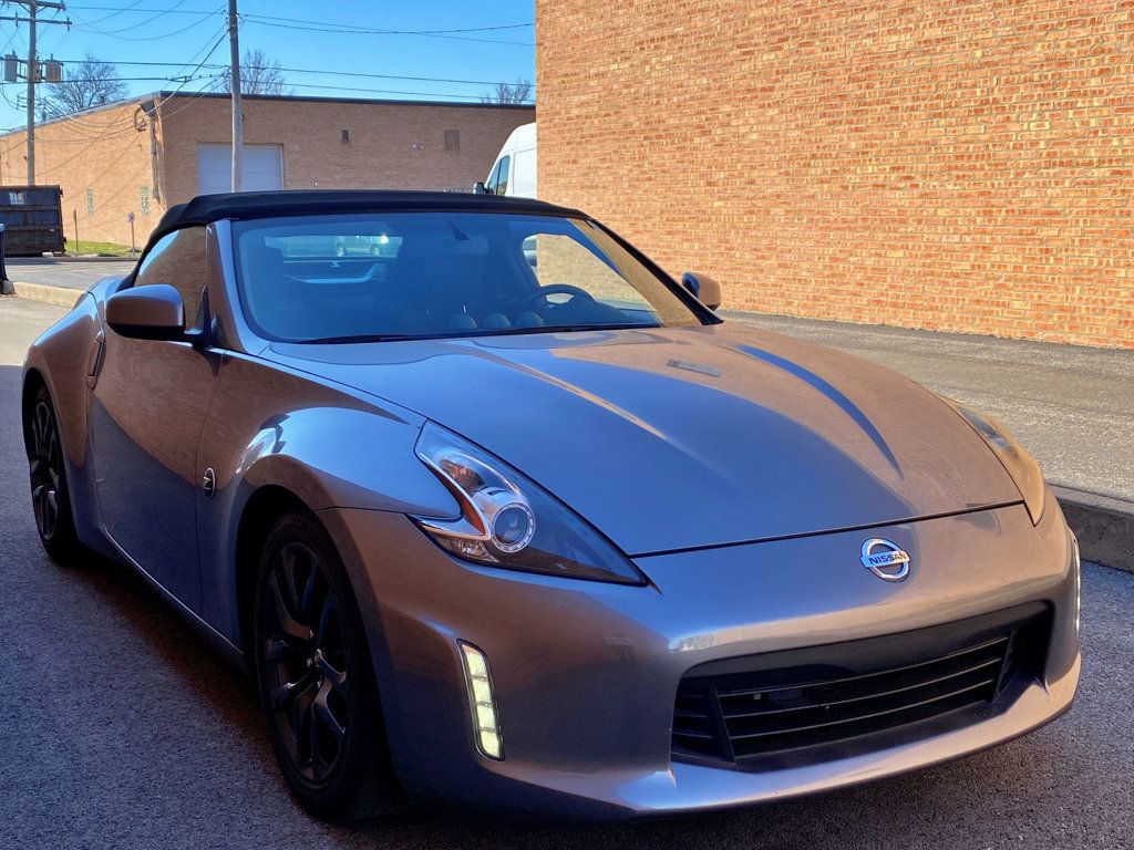 2018 Nissan 370Z Roadster Automatic - 23001798 - 5