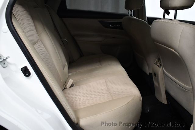 2018 Nissan Altima 2.5 - 22738432 - 13