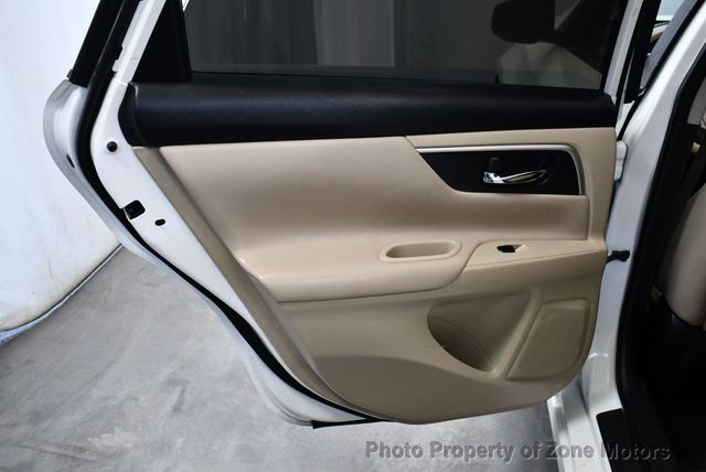 2018 Nissan Altima 2.5 - 22738432 - 44