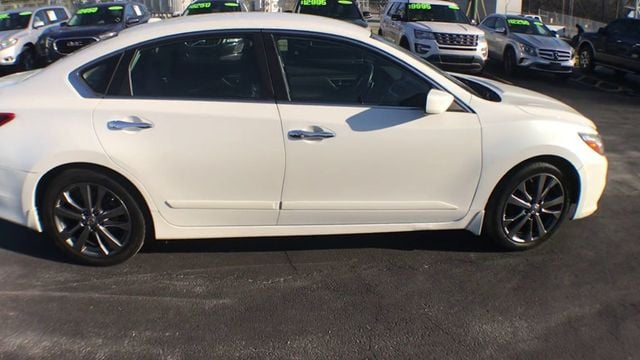 2018 Nissan Altima 2.5 - 22774838 - 8