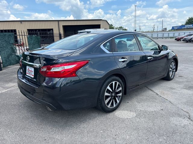 2018 Nissan Altima 2.5 SL Sedan - 23040470 - 3