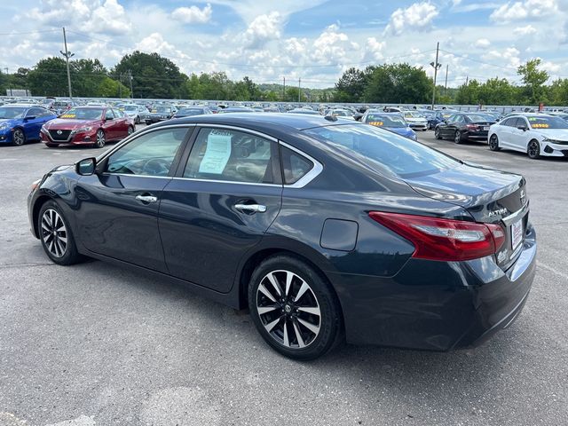 2018 Nissan Altima 2.5 SL Sedan - 23040470 - 5
