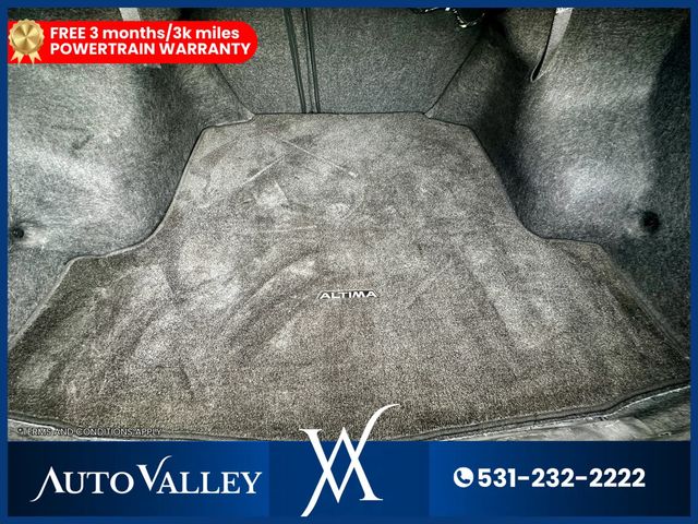 2018 Nissan Altima 2.5 SL Sedan 4D - 22939010 - 35