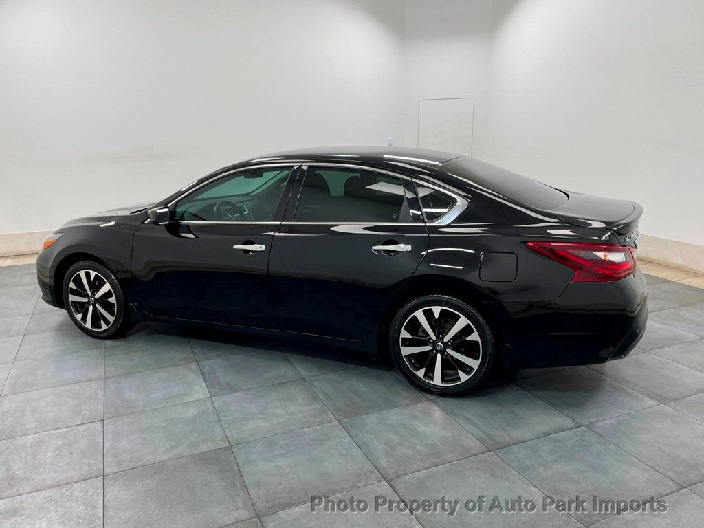 2018 Nissan Altima 2.5 SR Sedan - 21759692 - 14