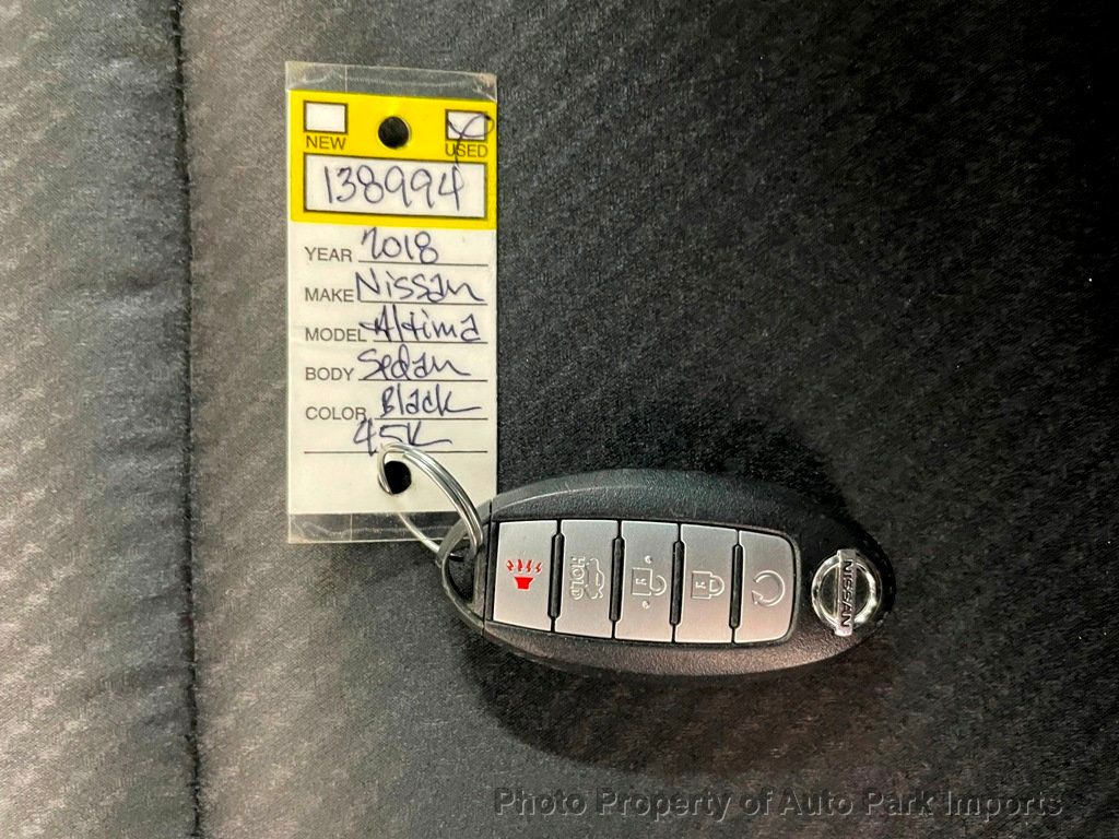 2018 Nissan Altima 2.5 SR Sedan - 21759692 - 33