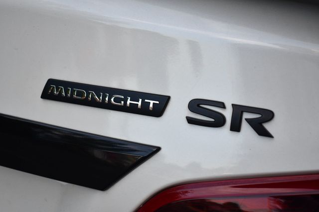 2018 Nissan Altima 2.5 SR Sedan - 22907021 - 11