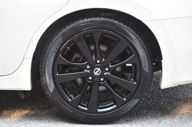 2018 Nissan Altima 2.5 SR Sedan - 22907021 - 14