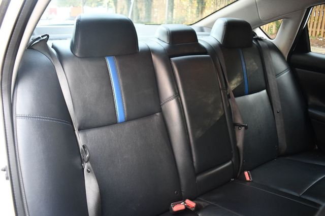 2018 Nissan Altima 2.5 SR Sedan - 22907021 - 32