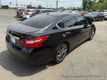 2018 Nissan Altima 2.5 SR Sedan - 23015482 - 4