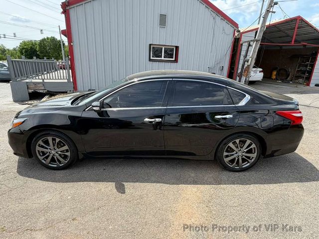 2018 Nissan Altima 2.5 SR Sedan - 23015482 - 7