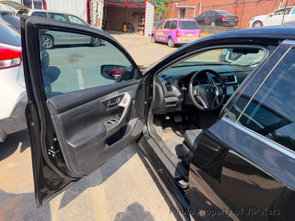 2018 Nissan Altima 2.5 SR Sedan - 23018142 - 8