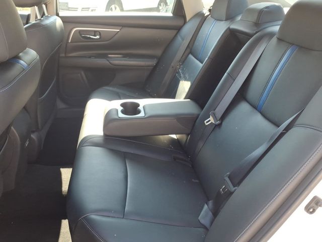 2018 Nissan Altima 2.5 SR Sedan - 23081932 - 13