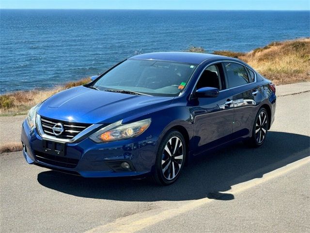 2018 Nissan Altima 2.5 SR Sedan - 22606366 - 4