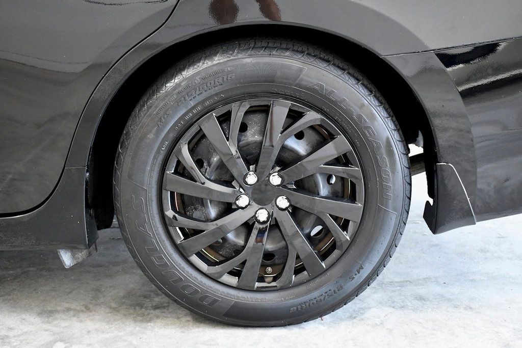 2018 Nissan Altima 2.5 SR Sedan - 22905299 - 19