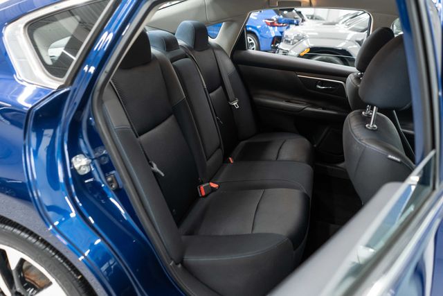 2018 Nissan Altima 2.5 SR Sedan - 23091217 - 10