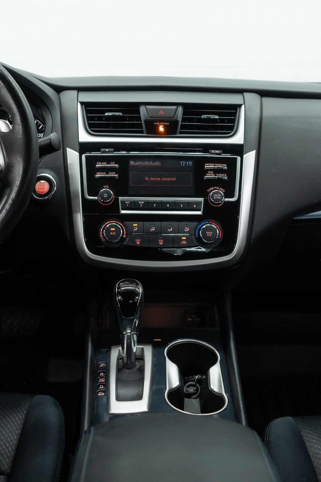 Nissan Altima photo 17