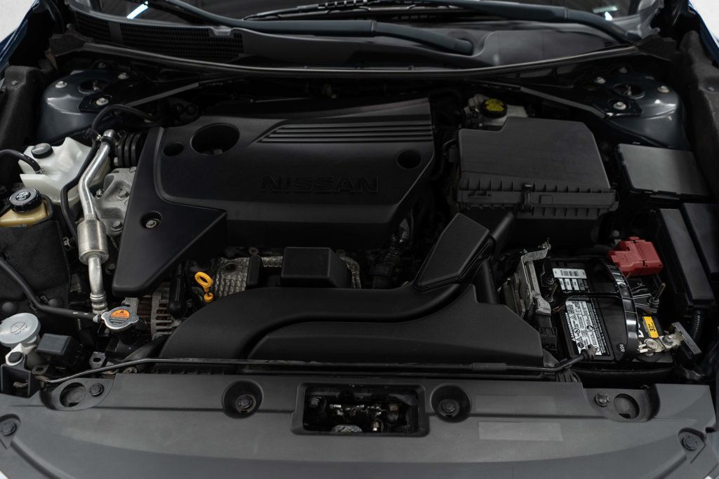 Nissan Altima photo 32