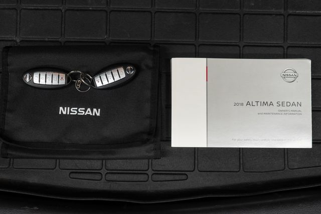 2018 Nissan Altima 2.5 SR Sedan - 23091217 - 39