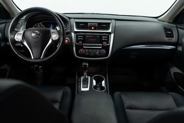2018 Nissan Altima 2.5 SR Sedan - 23091217 - 8