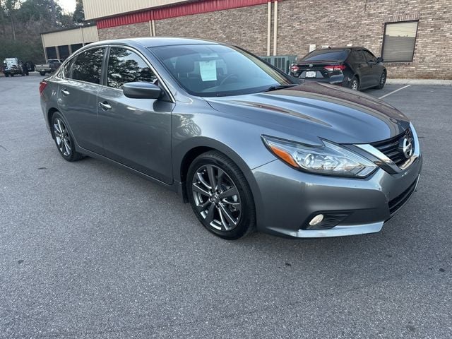 2018 Nissan Altima 2.5 SR Sedan - 22754801 - 0