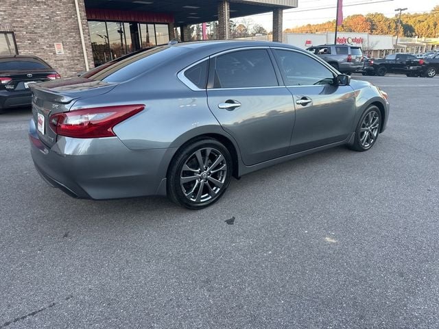 2018 Nissan Altima 2.5 SR Sedan - 22754801 - 2