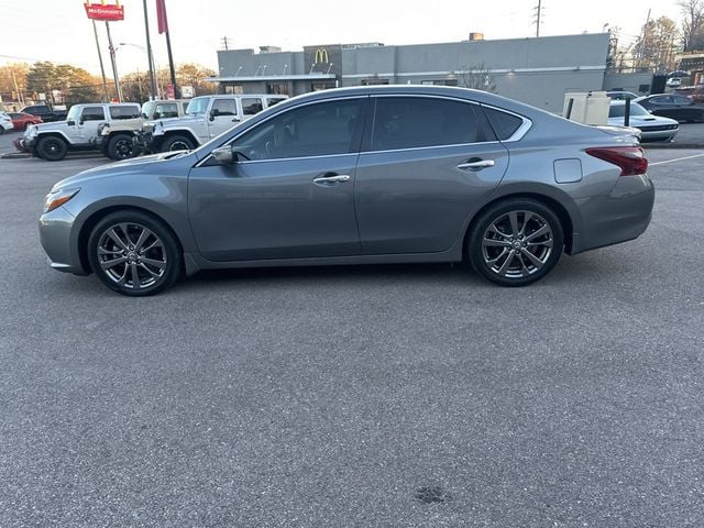 2018 Nissan Altima 2.5 SR Sedan - 22754801 - 5