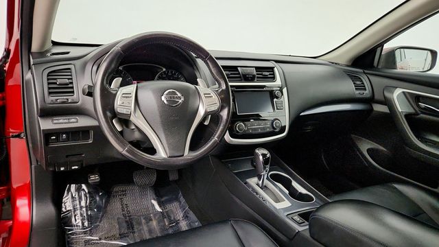 2018 Nissan Altima 2.5 SR Special Edition Sedan - 22944656 - 11