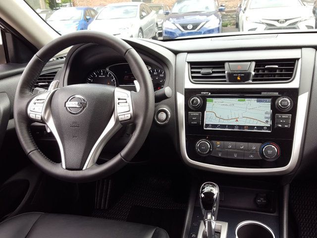 2018 Nissan Altima 2.5 SR Special Edition w/Navigation - 18033904 - 11