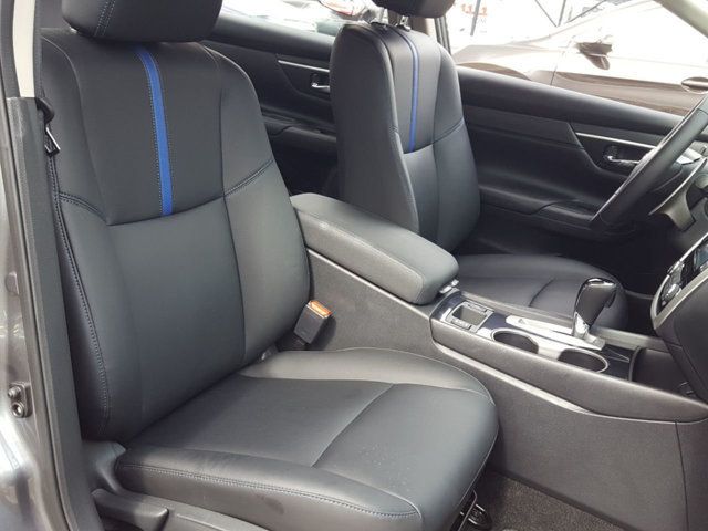 2018 Nissan Altima 2.5 SR Special Edition w/Navigation - 18033904 - 13