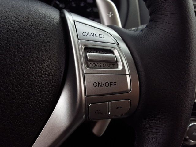 2018 Nissan Altima 2.5 SR Special Edition w/Navigation - 18033904 - 22