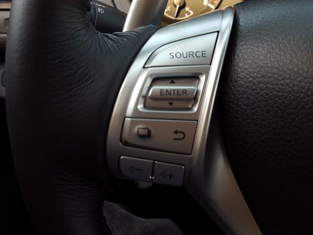 2018 Nissan Altima 2.5 SR Special Edition w/Navigation - 18033909 - 21