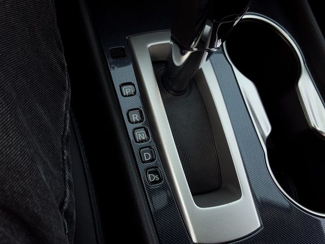 2018 Nissan Altima 2.5 SR Special Edition w/Navigation - 18033909 - 23