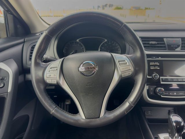 2018 Nissan Altima 2.5 S Sedan - 22843385 - 17