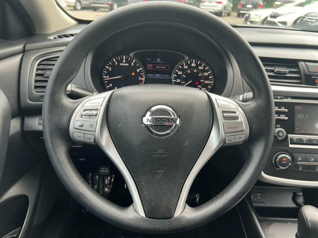 2018 Nissan Altima 2.5 S Sedan - 22531971 - 17