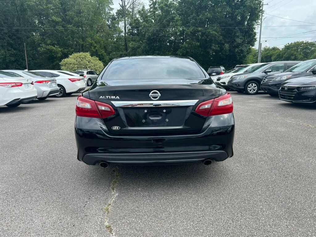 2018 Nissan Altima 2.5 S Sedan - 22531971 - 3