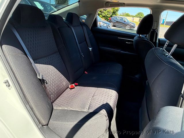 2018 Nissan Altima 2.5 SV Sedan - 23028205 - 14