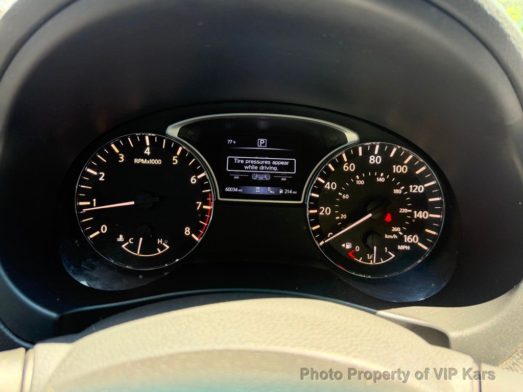 2018 Nissan Altima 2.5 SV Sedan - 23028205 - 18