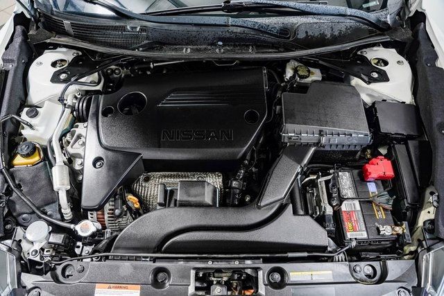 2018 Nissan Altima 2.5 SV Sedan - 22385690 - 21