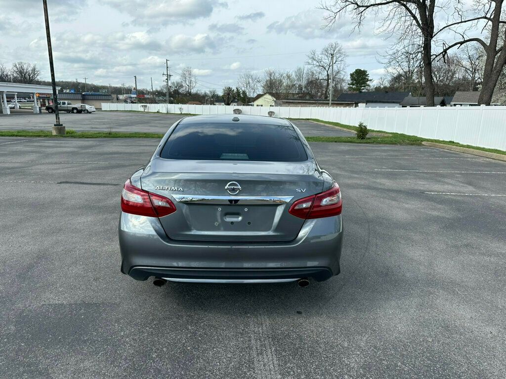 2018 Nissan Altima 2.5 SV Sedan - 22353664 - 6