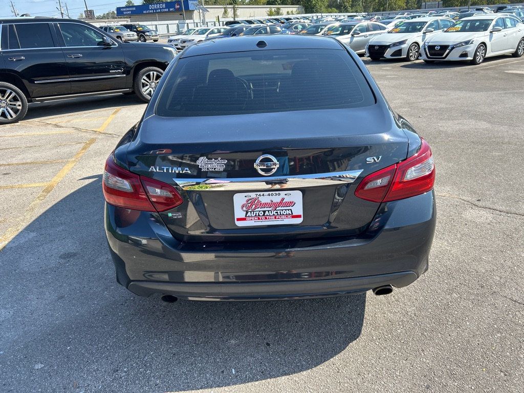 2018 Nissan Altima 2.5 SV photo 3
