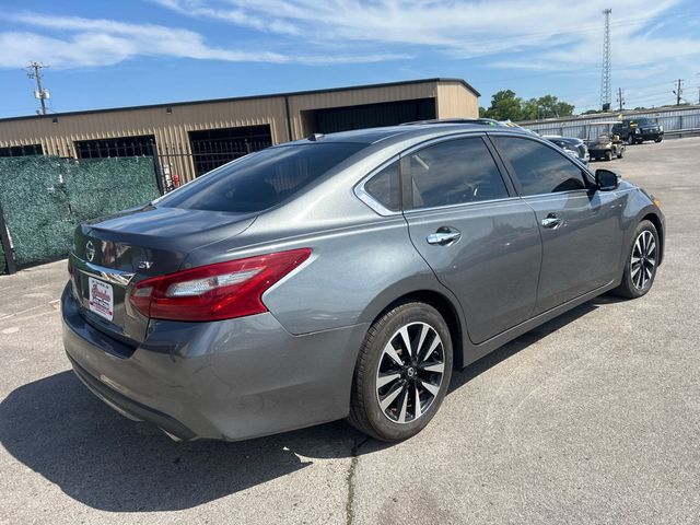 2018 Nissan Altima 2.5 SV Sedan - 23026638 - 3