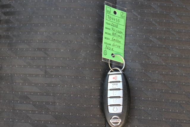 2018 Nissan Altima 2.5 SV Sedan - 22923357 - 24