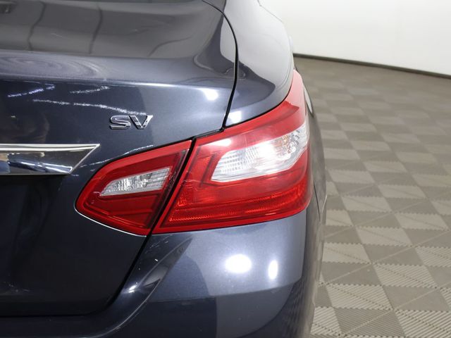 2018 Nissan Altima 2.5 SV Sedan - 23009352 - 11