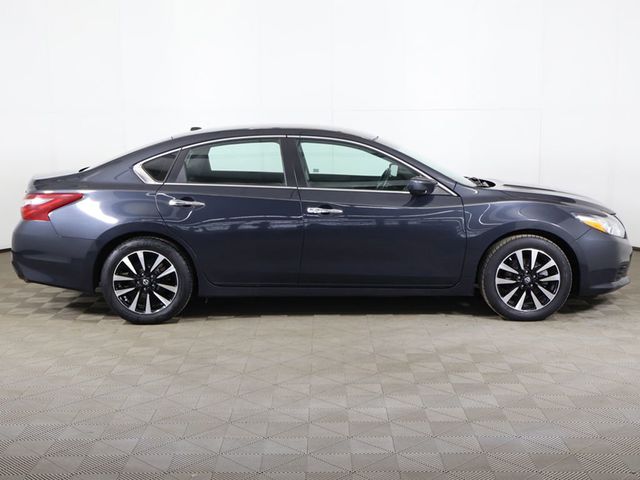 2018 Nissan Altima 2.5 SV Sedan - 23009352 - 13