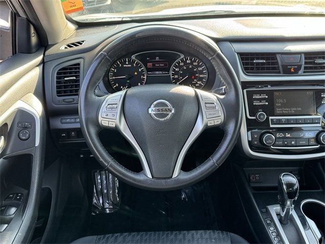 2018 Nissan Altima 2.5 SV Sedan - 22622339 - 20