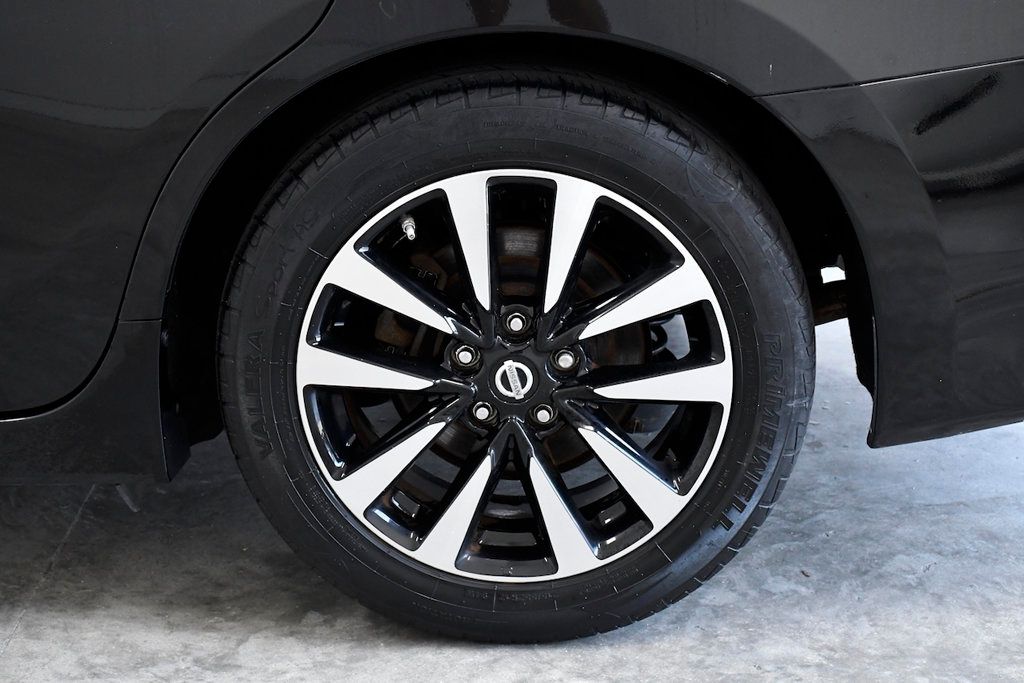 2018 Nissan Altima 2.5 SV Sedan - 22905307 - 11
